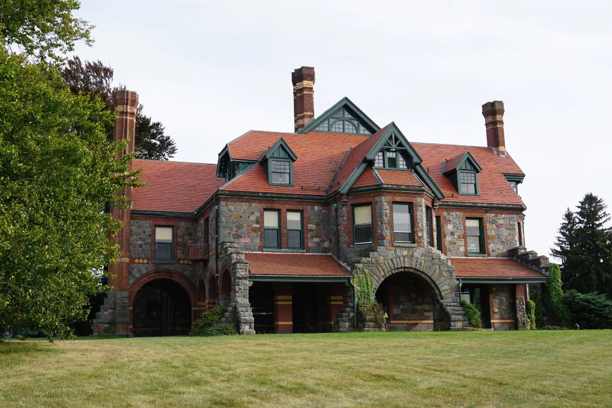 About Milton, MA - Quality Preferred Painting